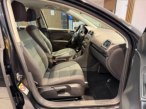 Volkswagen Golf VI 15 of 20