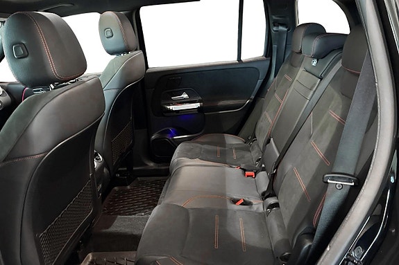 Mercedes-Benz GLB250+ 10 of 21