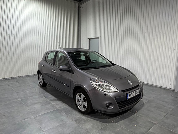Renault Clio 3 of 14