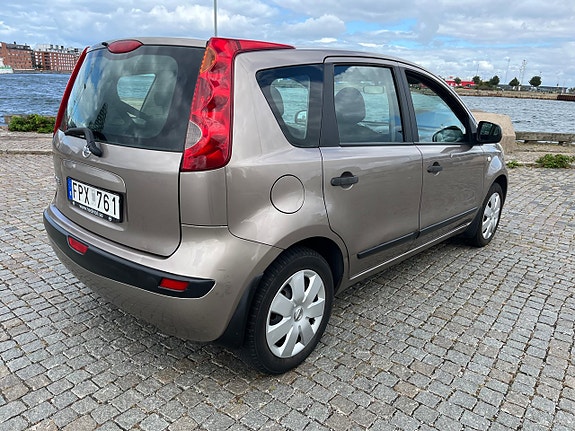 Nissan Note 4 of 5