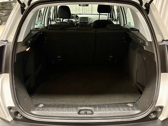 Peugeot 2008 5 of 5