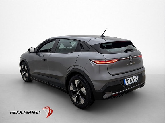Renault Megane E-Tech 6 of 30