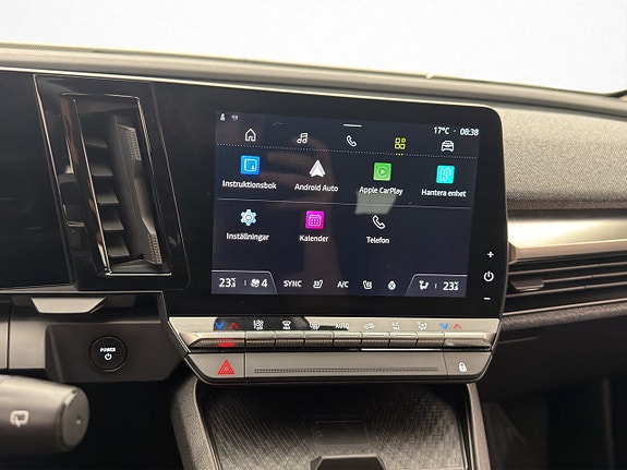 Renault Megane E-Tech 20 of 30