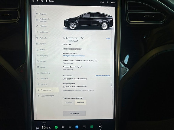 Tesla Model X 19 of 23