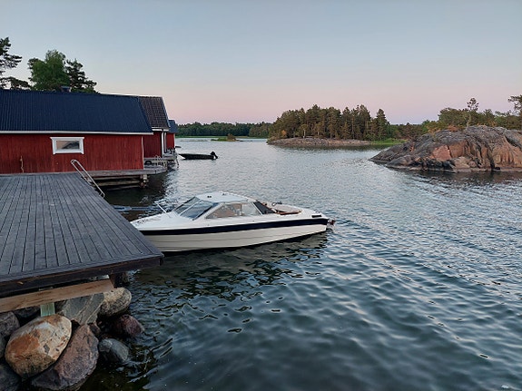 Flipper 640 HT, Mercruiser 220hk 9 of 10
