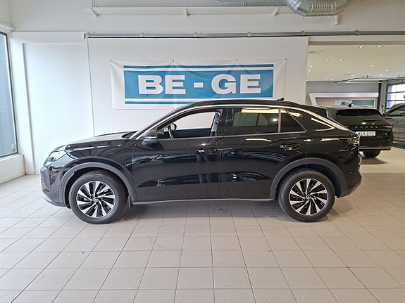Volkswagen T-Roc 2 of 14