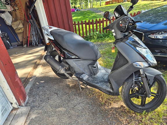 Kymco Agility 2 of 3