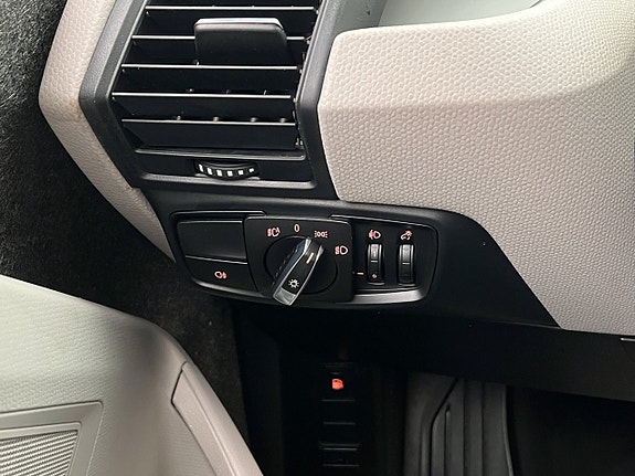 BMW i3 12 of 29