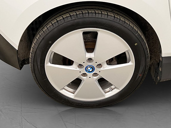 BMW i3 28 of 29