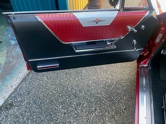 Chrysler 300 20 of 27