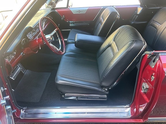 Chrysler 300 22 of 27