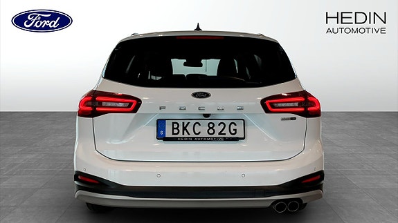 Ford Focus 7 of 9