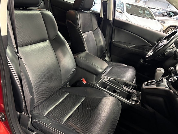 Honda CR-V 9 of 15