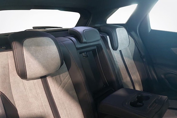 Peugeot 3008 10 of 13