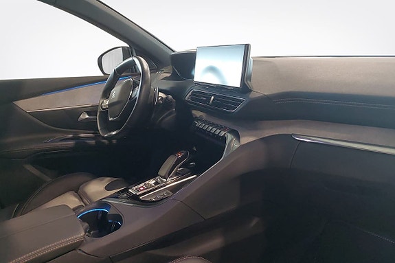 Peugeot 3008 9 of 13
