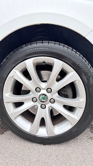Skoda Superb 5 of 5