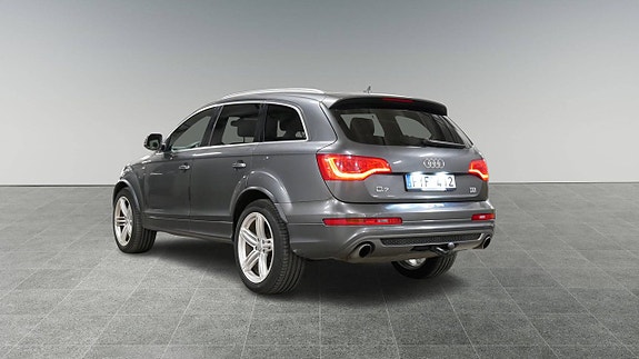 Audi Q7 13 of 23