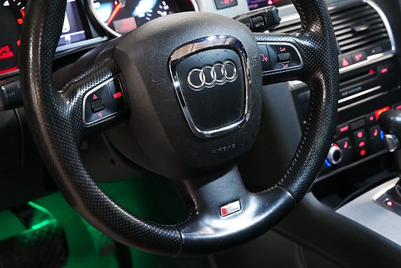 Audi Q7 14 of 23