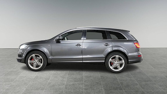 Audi Q7 9 of 23
