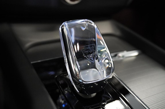 Volvo XC60 22 of 25