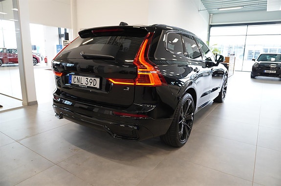 Volvo XC60 6 of 25
