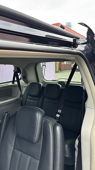 Chrysler Grand Voyager 6 of 9