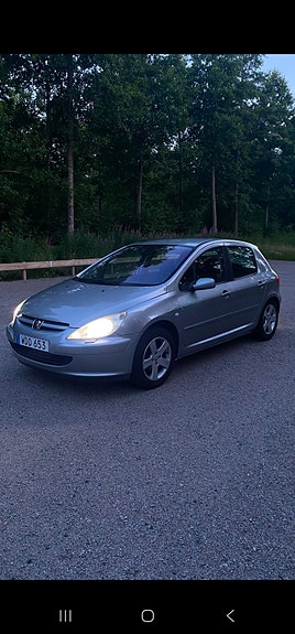 Peugeot 307 4 of 10