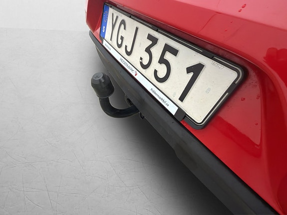 Volvo V40 8 of 26