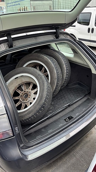 Saab 9-3 4 of 7