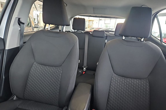 Toyota Yaris Cross 19 of 19