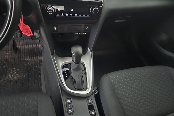 Toyota Yaris Cross 14 of 19