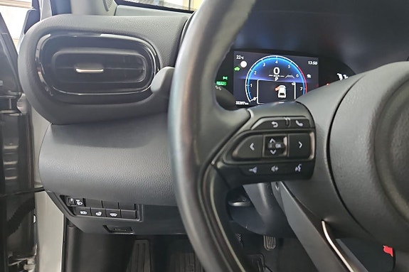 Toyota Yaris Cross 13 of 19
