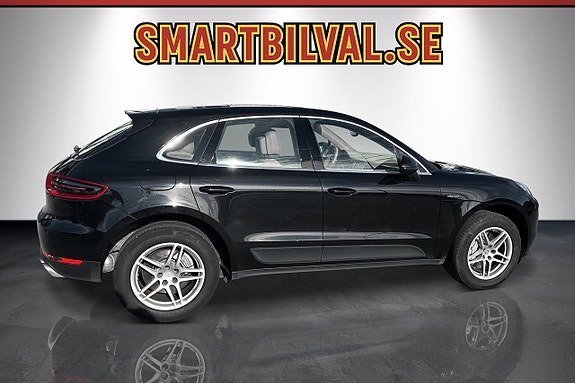 Porsche Macan S 7 of 30