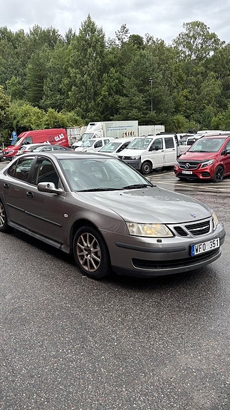 Saab 9-3 6 of 7