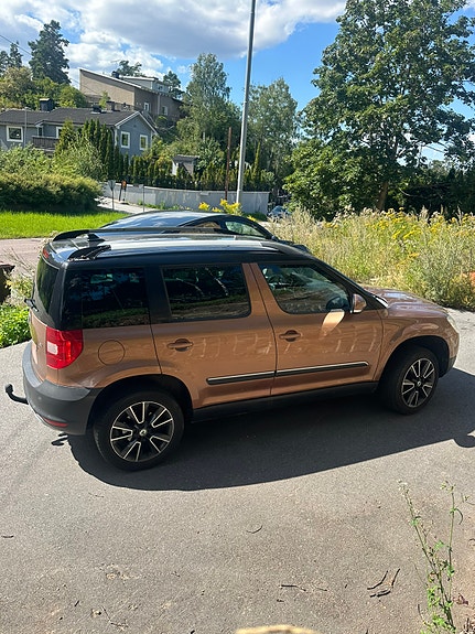 Skoda Yeti 3 of 9