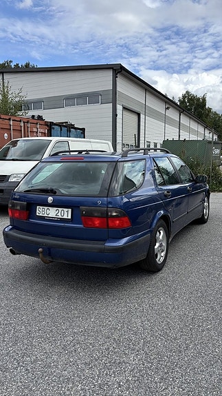 Saab 9-5 3 of 7