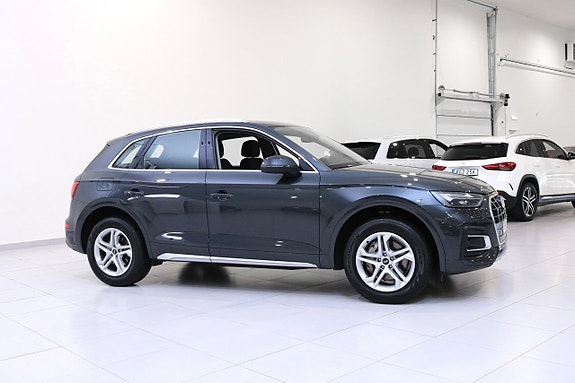 Audi Q5 3 of 5