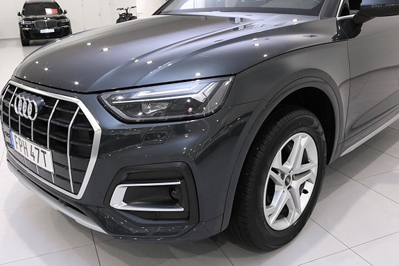 Audi Q5 8 of 23