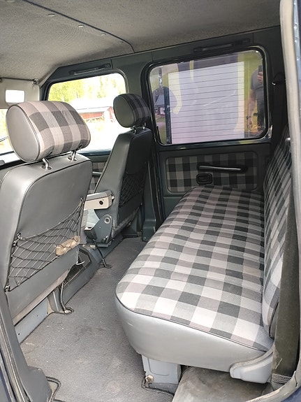 Mercedes-Benz 230 GE 15 of 24