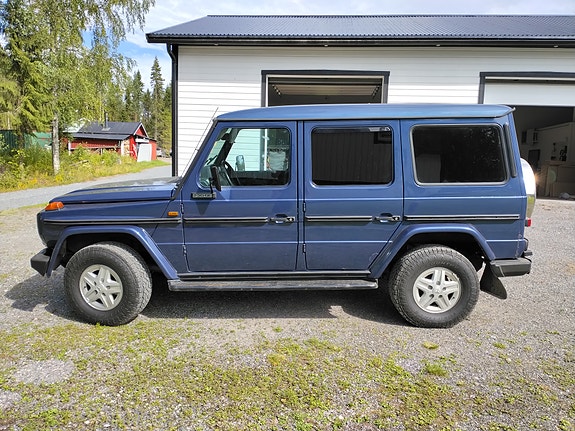 Mercedes-Benz 230 GE 4 of 24