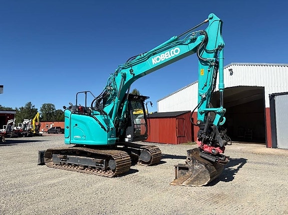 Kobelco SK140 3 of 5