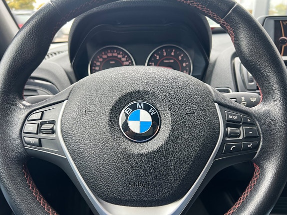 BMW 116i 18 of 26