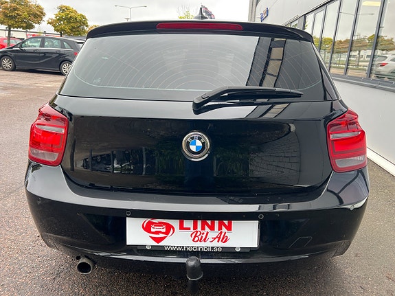 BMW 116i 5 of 26