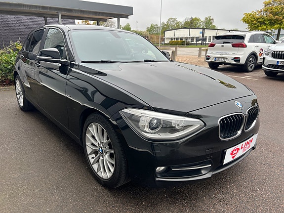 BMW 116i 3 of 26