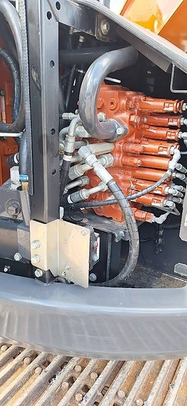 Hitachi ZX 85 US-6/Engcon/ 450 larv alt. 900mm. 7 of 8