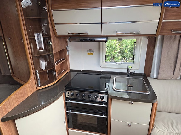 Adria ALPINA 743 UK 6 of 18