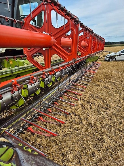 CLAAS Lexion 430 Evolution, 22” 5 of 7