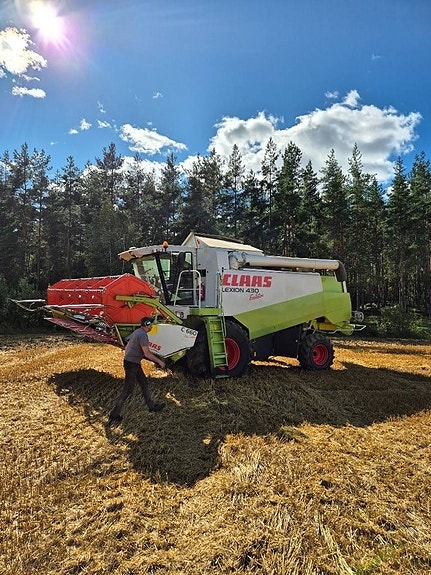 CLAAS Lexion 430 Evolution, 22” 2 of 7