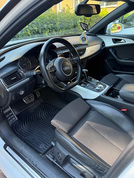 Audi A6 7 of 12