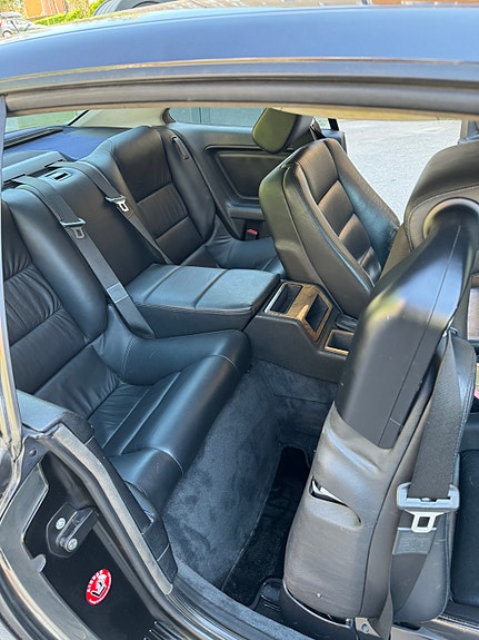 BMW 840i 4 of 5